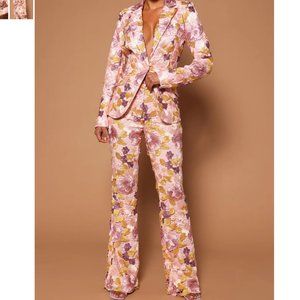 SMALL Pink/Floral FLARED High-rise Pant suit with Embroidered X-small Blazer